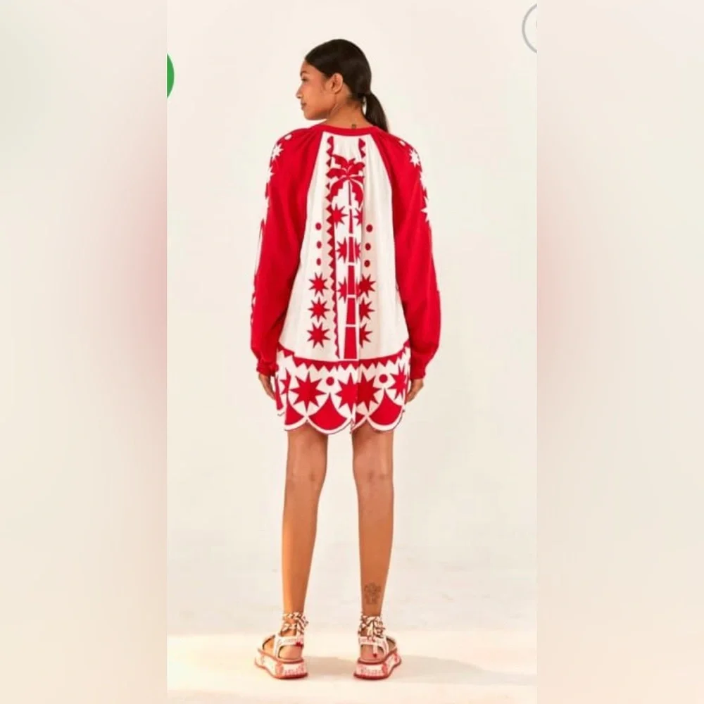 New Embroidered dress with belt - Picture 2 of 2